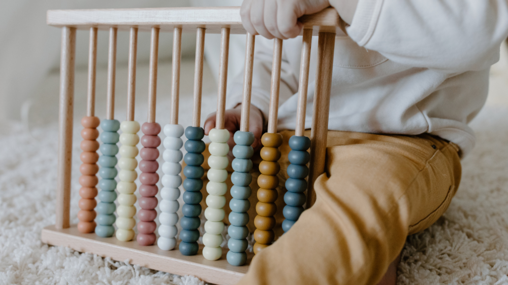 一時保育で遊ぶ子ども